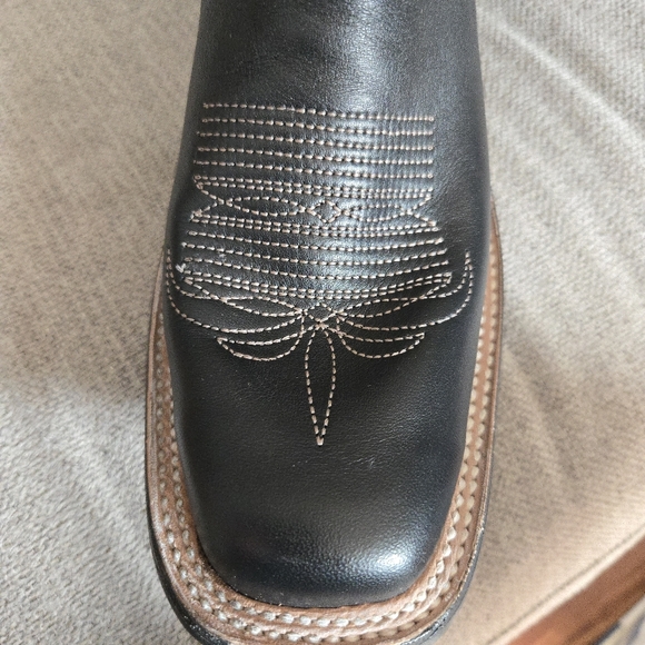 Lane Classic Square Leather Boot Women Size 7.5 Jet Black and Pale Ivory 012026 - Picture 10 of 12